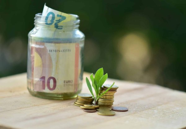 Astuces incontournables pour trouver un billet d'avion pas cher